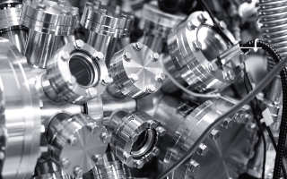 shutterstock_703964722_320x200px Residual Gas Analysis and Vacuum Processing_Chamber